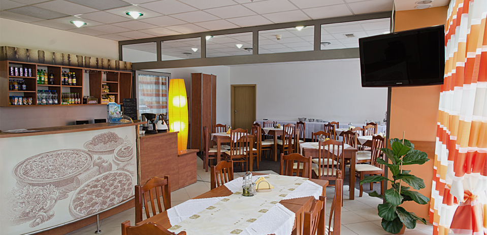 Hotel Kraków restauracja konferencje szkolenia dla sportowców rekreacja wypoczynek w Polsce